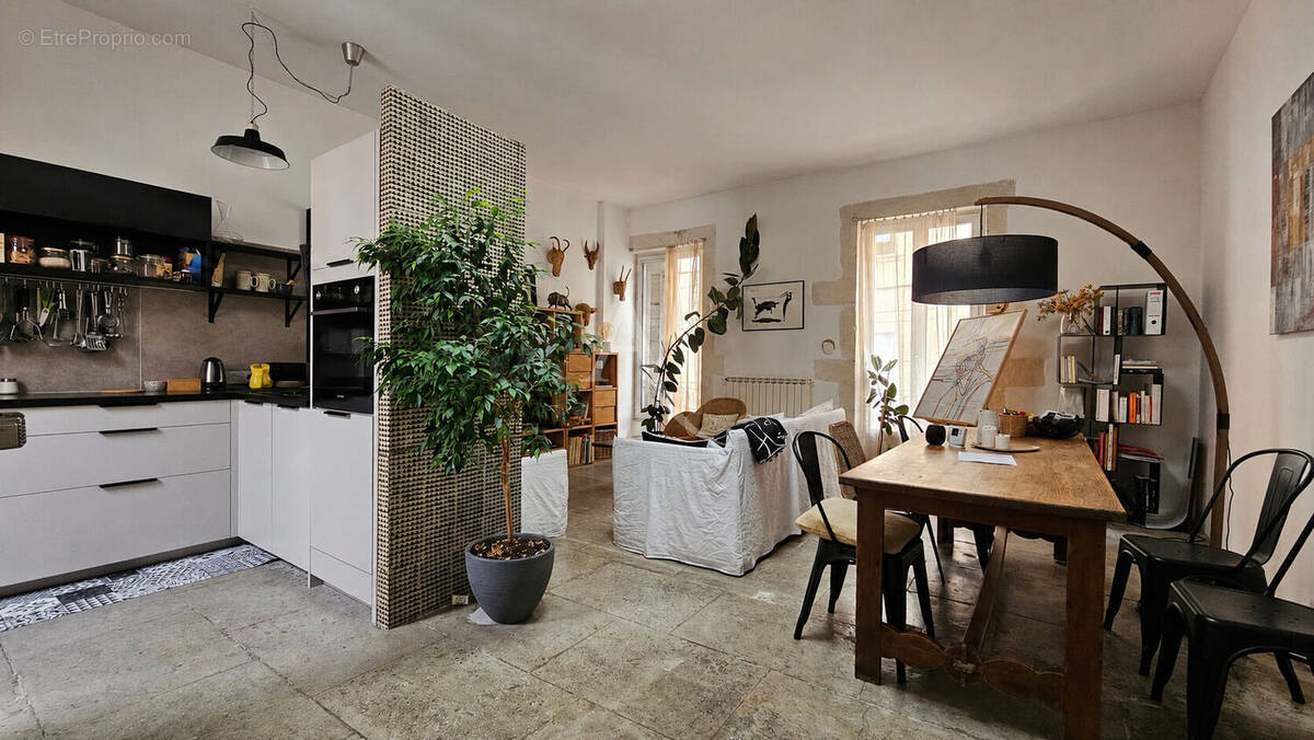 Maison à NIMES