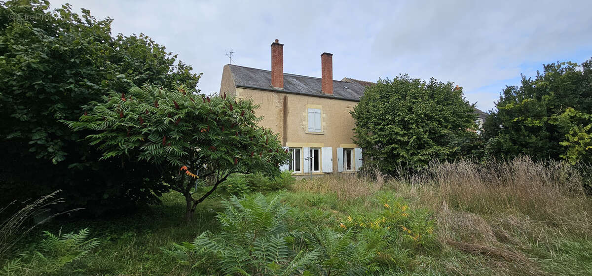 Maison à TANNAY