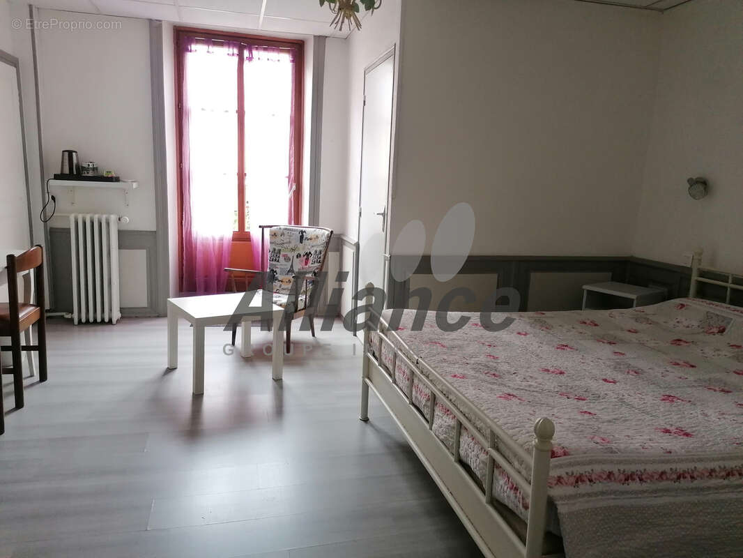 Appartement à LUXEUIL-LES-BAINS