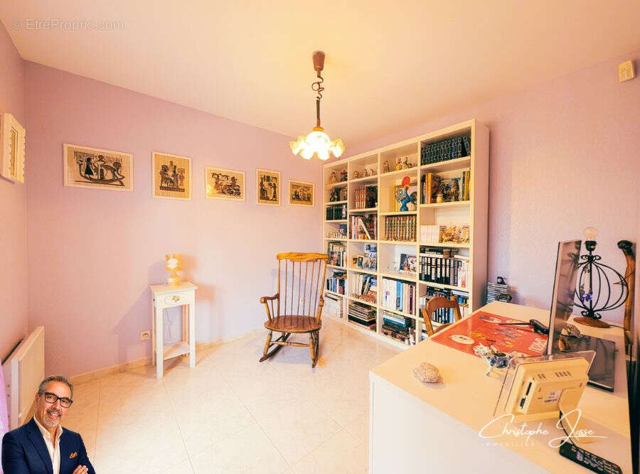 Villa méditerranéenne 4 chambres avec piscine, jardin arboré et intimité rare - photo 10
