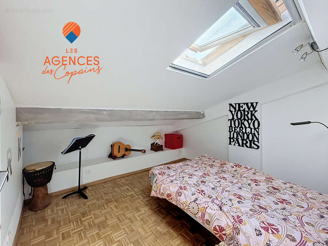 Saint-mandrier, pin rolland, magnifique t6, 135 m2 avec terrasse, plage et commerces a pied - photo 11