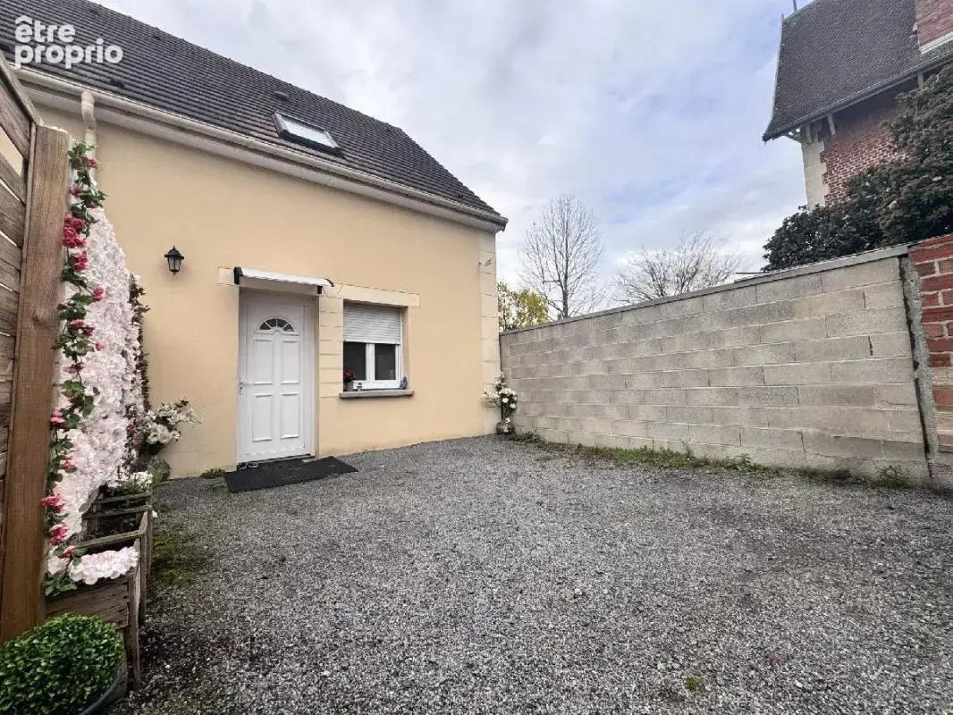 Maison à CUFFIES