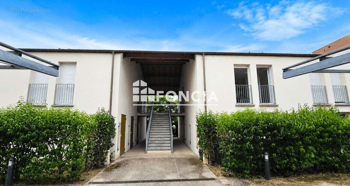 Entre lardennes et pradettes - appartement t1 - libre - photo 2