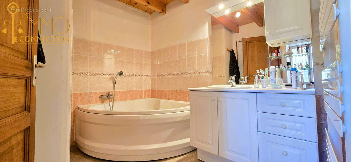 Maison à ARTEMARE