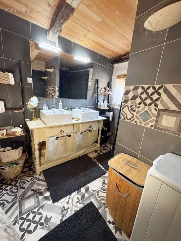 Maison à SAINT-MATRE