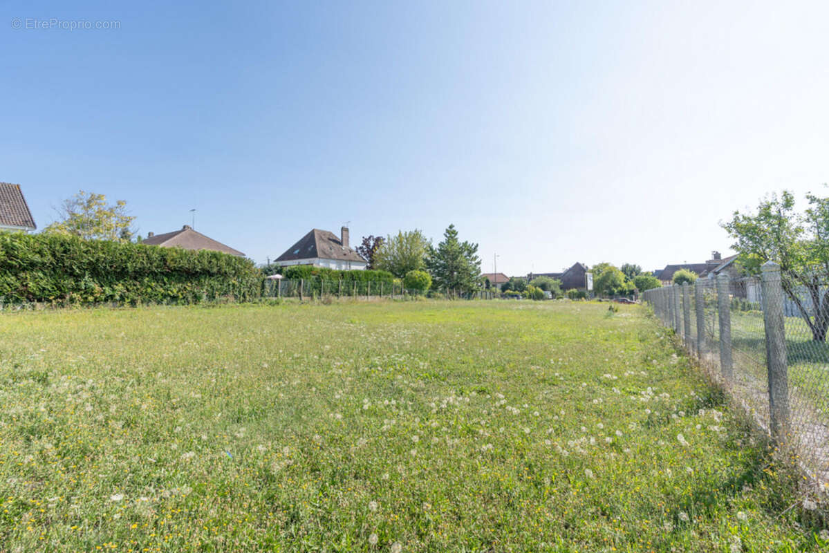 Photo 5 - Terrain à SAINT-ANDRE-LES-VERGERS