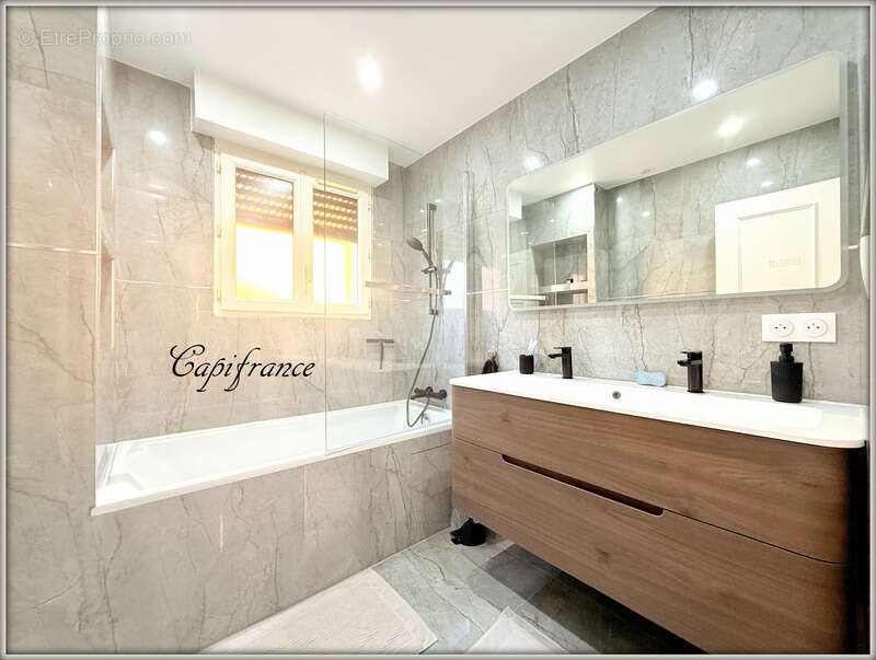 Maison à AULNAY-SOUS-BOIS