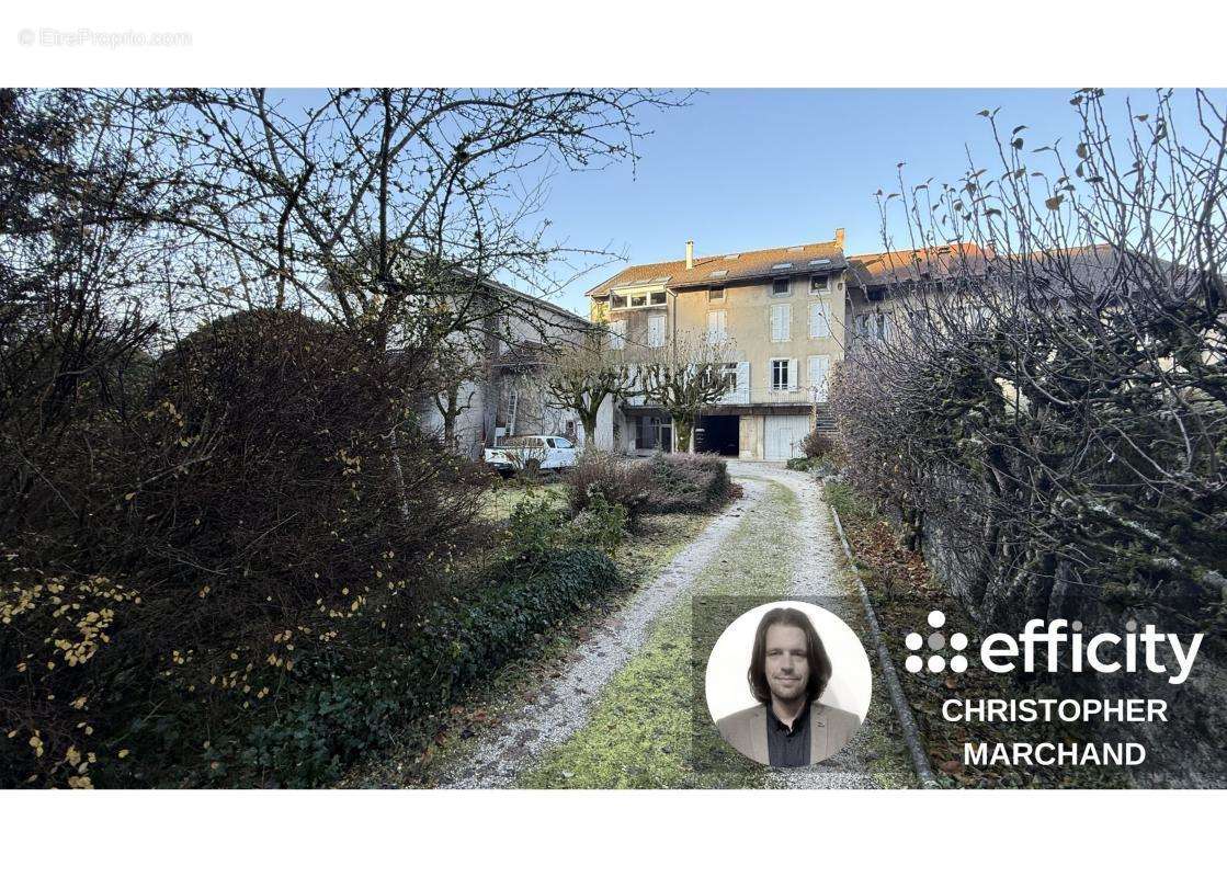 Appartement à MONTREAL-LA-CLUSE