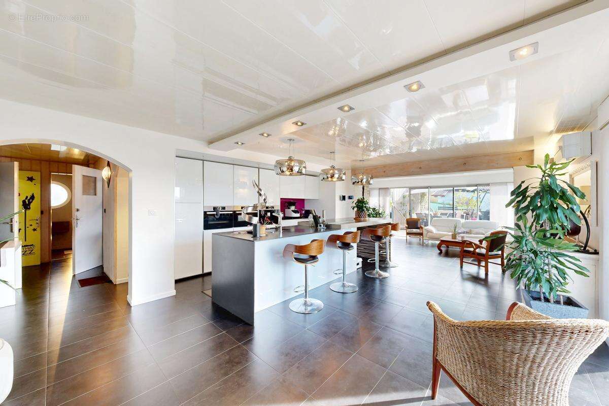 Appartement à SAINT-PIERRE-D'IRUBE