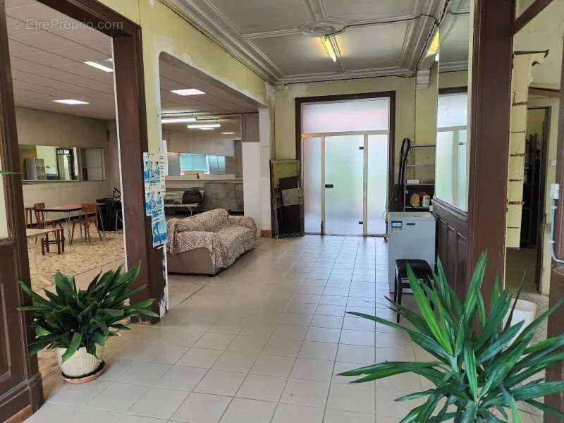 Appartement à SEISSAN