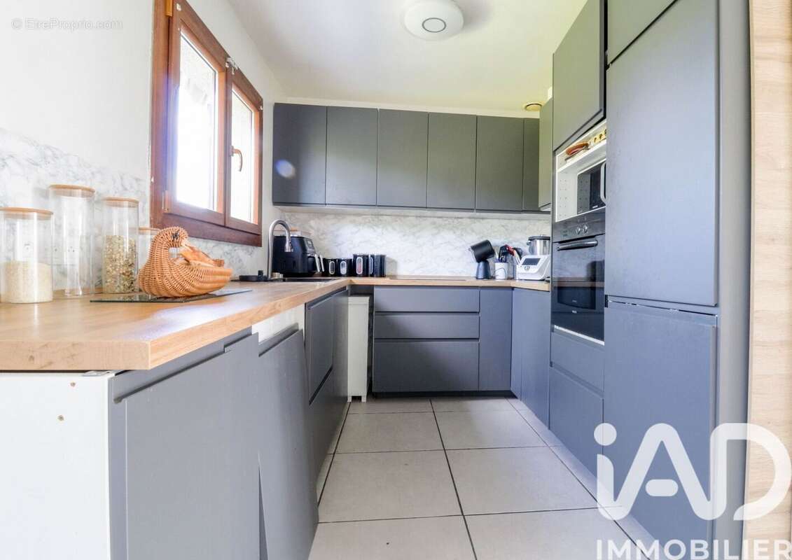 Maison 101 m² à Saulx-Les-Chartreux  - photo 9