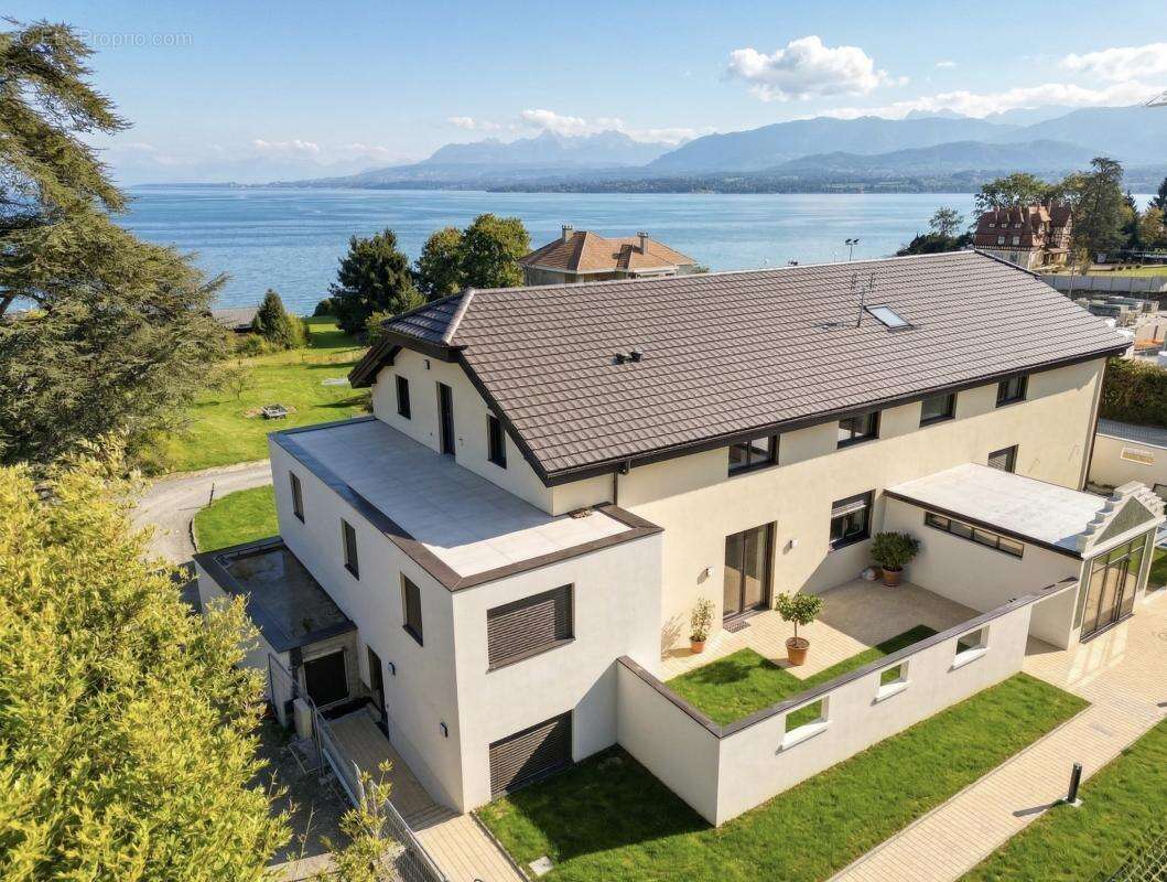 Appartement à EXCENEVEX