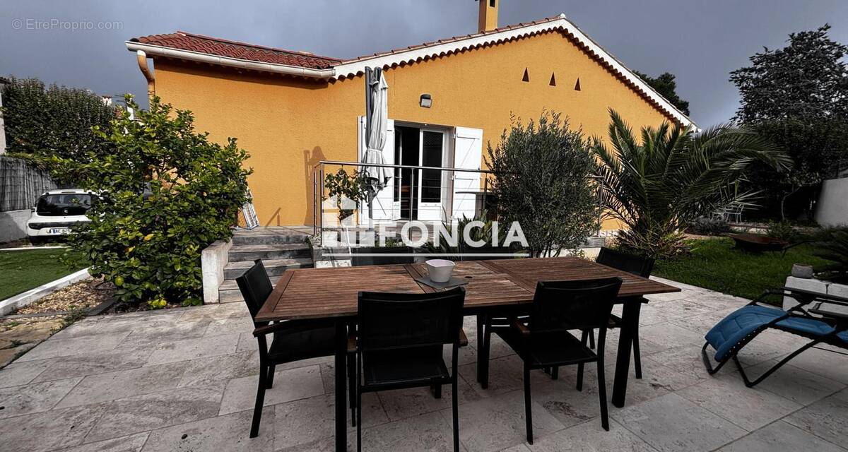 Maison à SIX-FOURS-LES-PLAGES