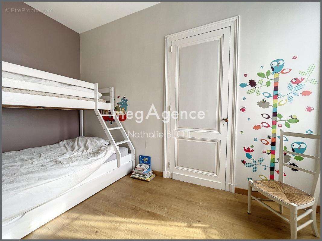 Maison à EYRANS