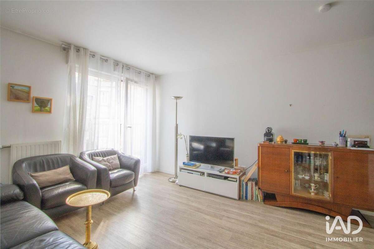 Appartement 61 m² à Colombes  - photo 6