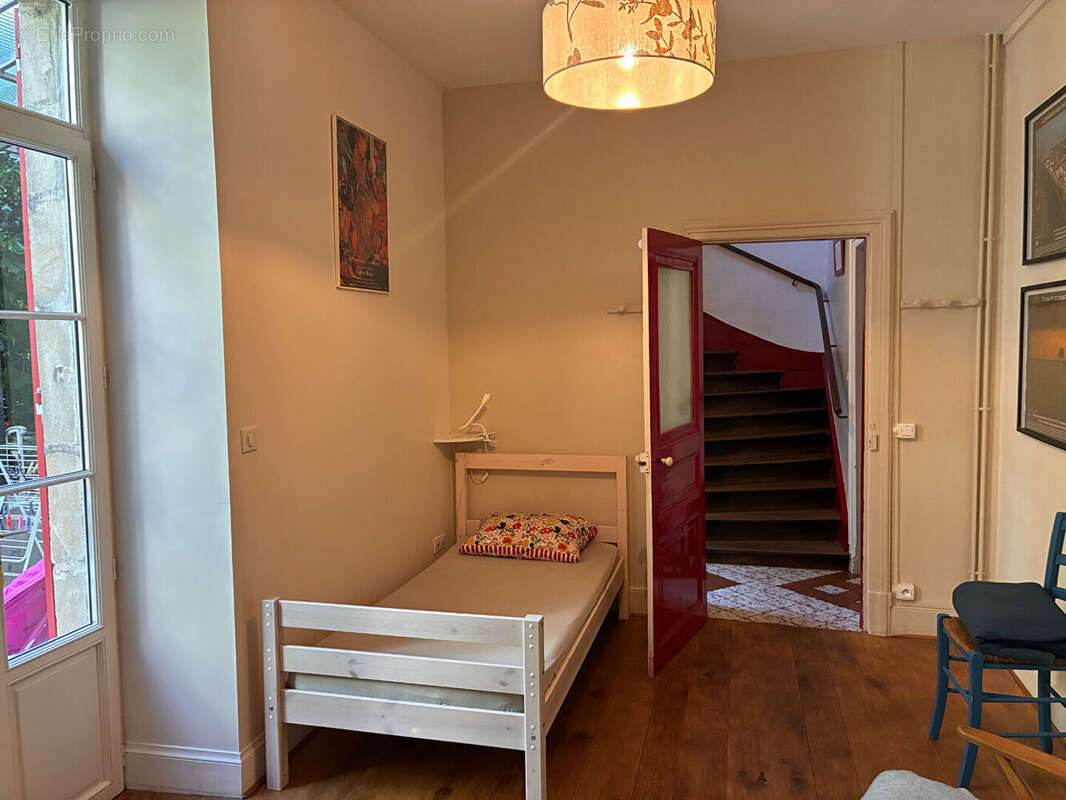 Maison de Maître 240 m2 Coeur de Figeac et Gîte d'étape (Chemins de Compostelle) - photo 15