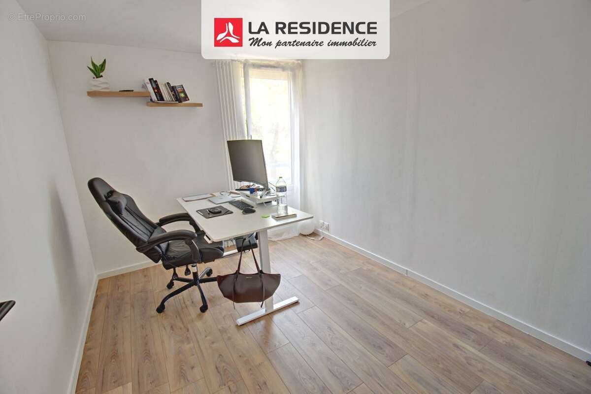 Appartement 83 m² à Eragny  - photo 7