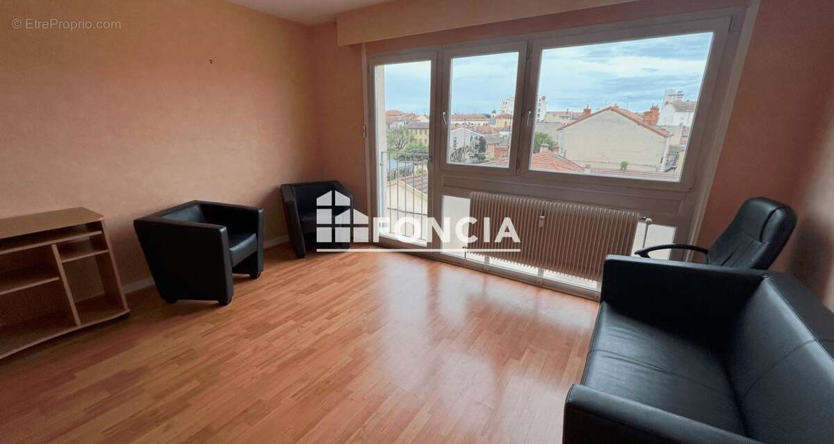 Appartement à ROANNE