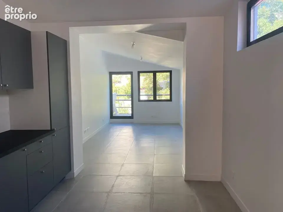 Appartement 2 pièces 49 m² à vendre à Clamart (92140) - photo 2