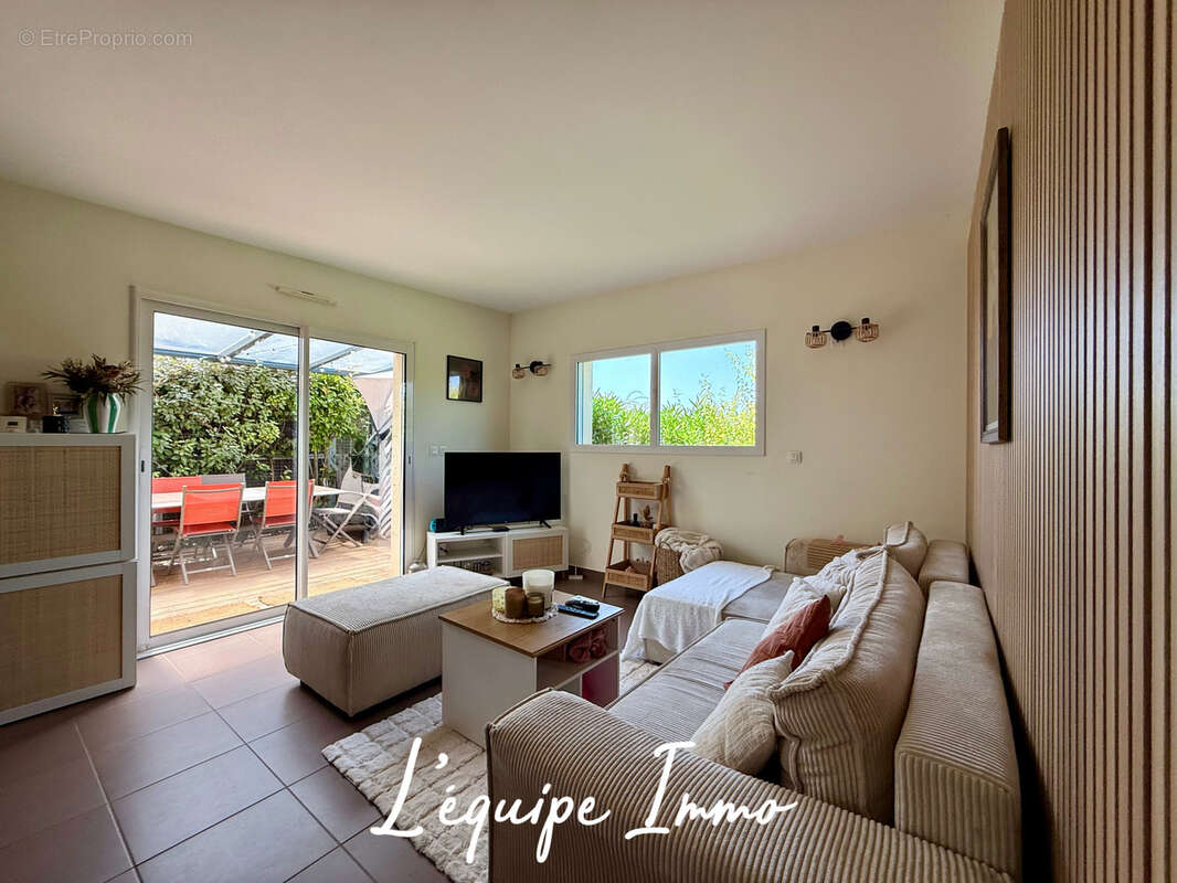 Maison T5 contemporaine avec piscine et prestations de qualité - photo 5