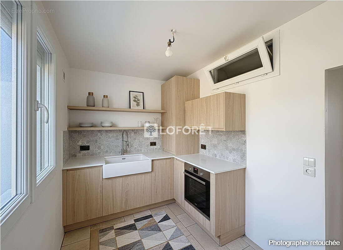 Appartement F4 avec balcon Vue mer et ville - photo 6