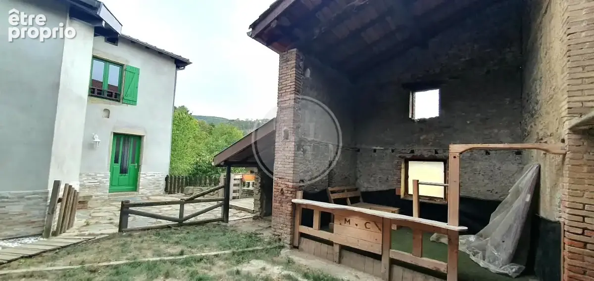 Photo Maison à Saint-Genis-L'argentiere au prix de 250 000€