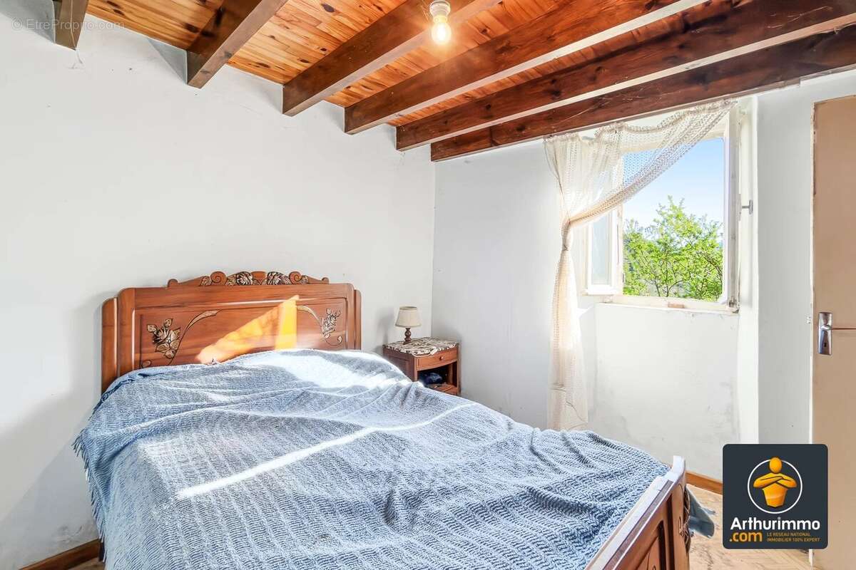 Maison à LABATIE-D'ANDAURE