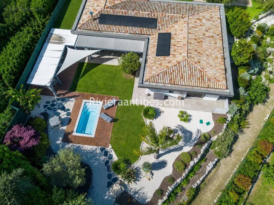 Maison à BIOT