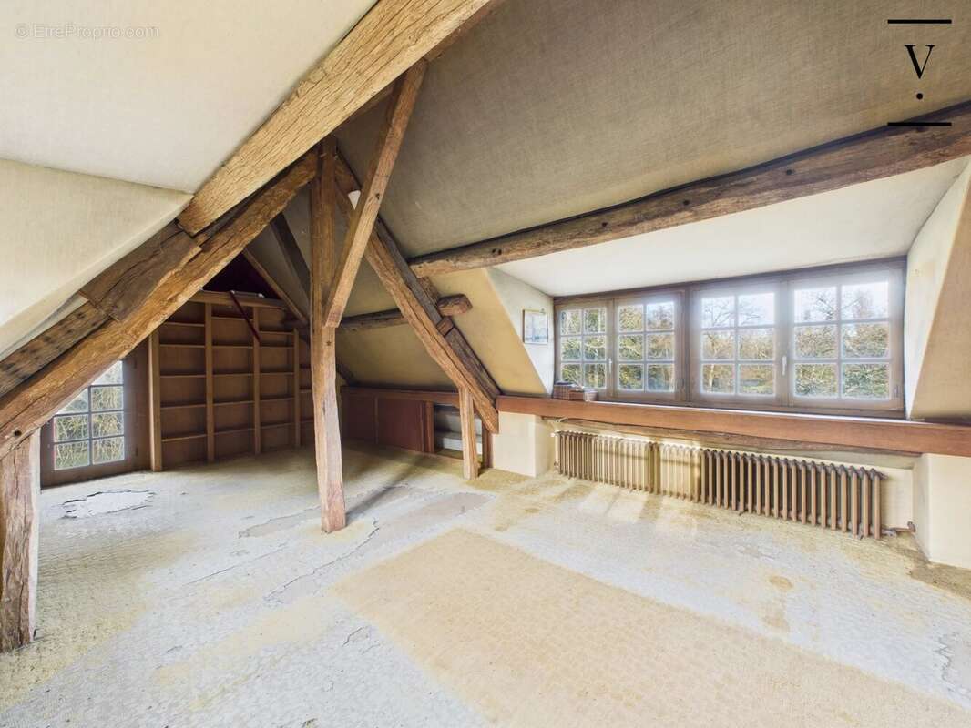 Maison à CONDECOURT