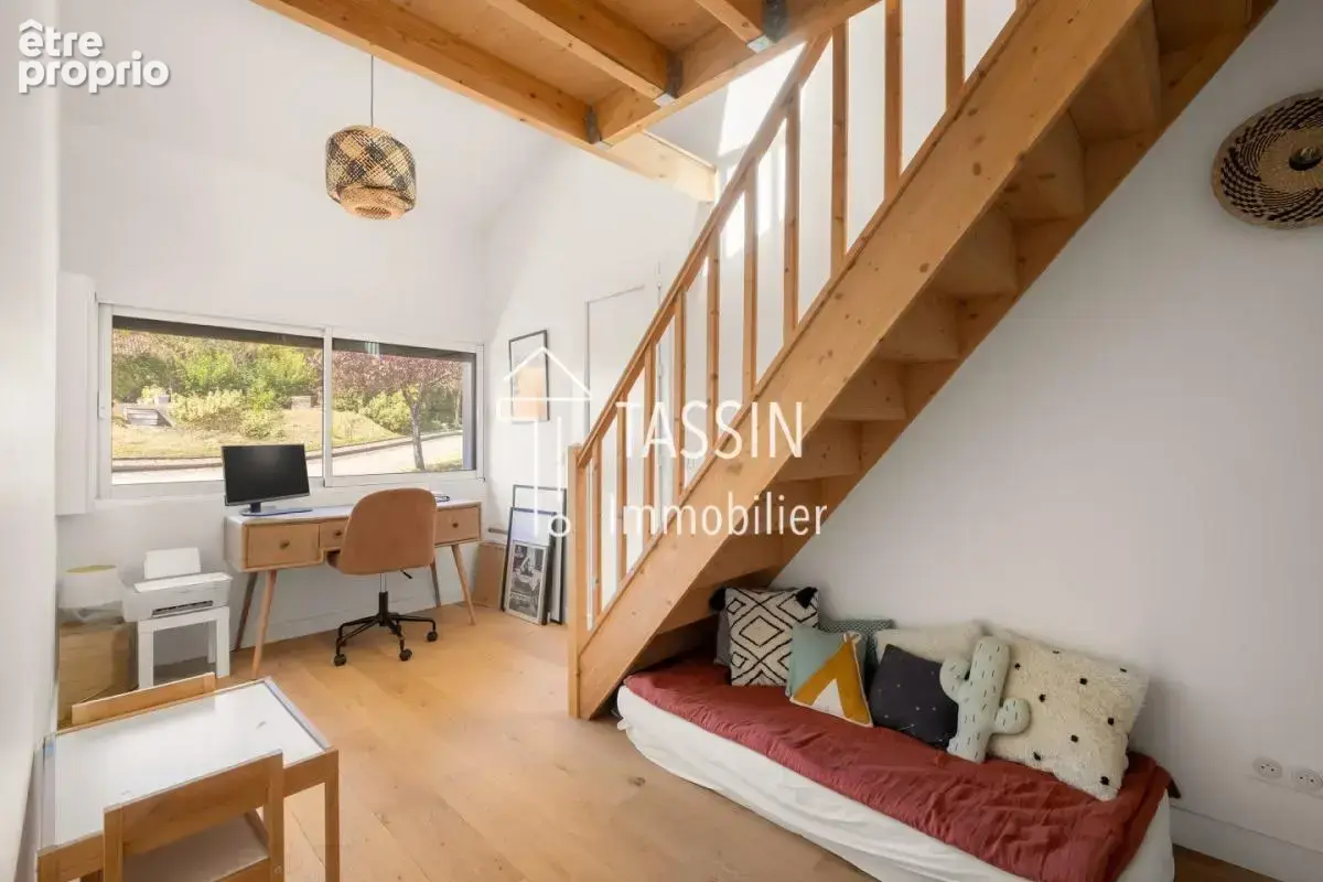 Dardilly-le-Haut Maison familiale avec piscine sans vis à vis - photo 9