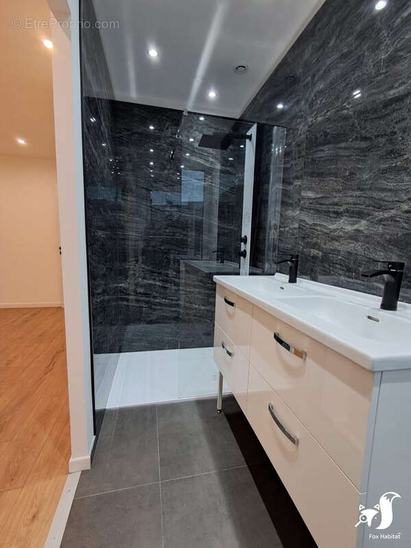 Maison à FONTAINE-NOTRE-DAME