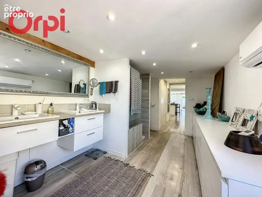 Maison À Vendre type 5 La Seyne sur Mer/Janas - terrain 1106 m2 - T2 indépendant - photo 17