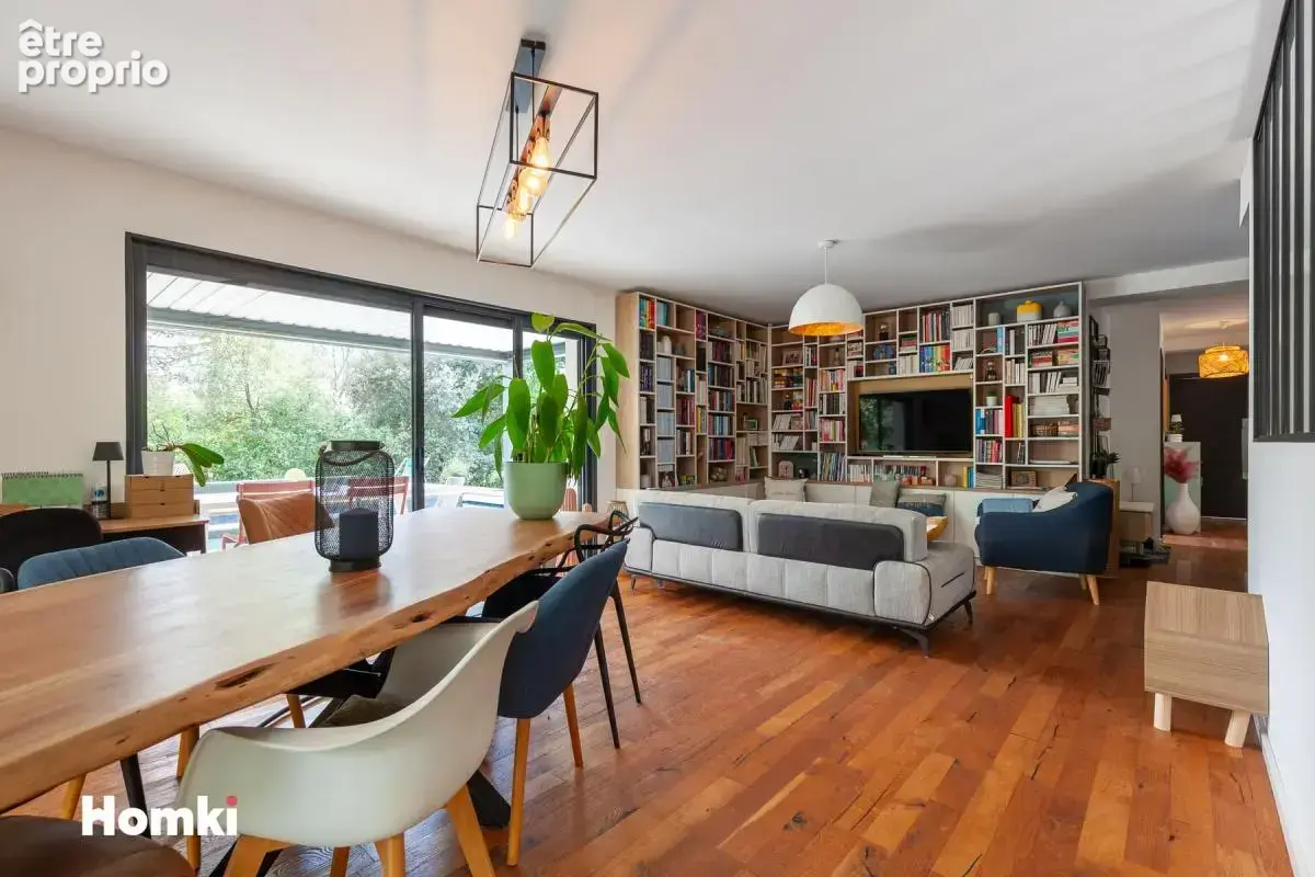 Maison/Villa T4 de 117 m² à Saint-Maximin-la-Sainte-Baume 83470 - photo 1