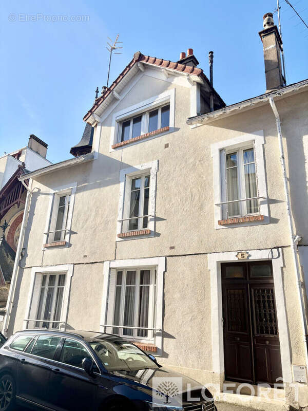 Appartement à FONTAINEBLEAU
