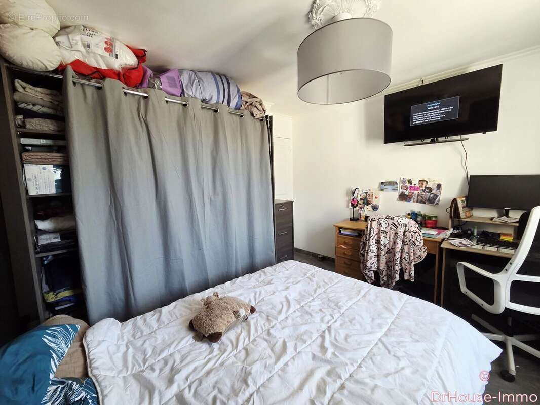 Maison 104 m² à Saint-Nazaire-D'aude  - photo 9