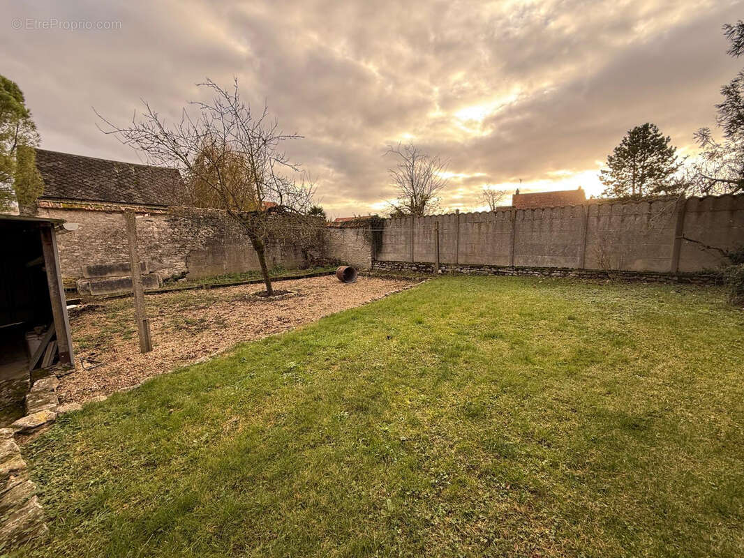 Maison à ANGERVILLE