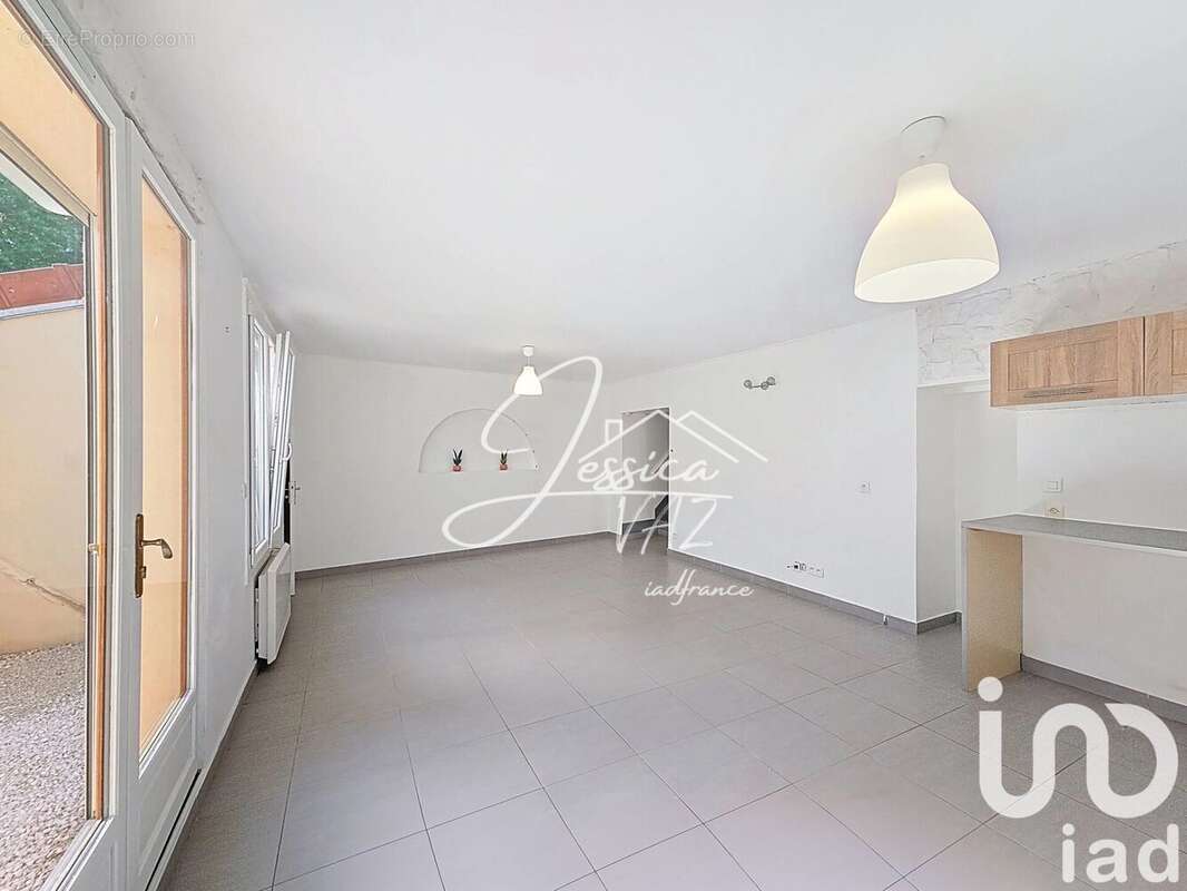 Photo 5 - Maison à LE PLESSIS-BELLEVILLE