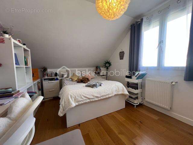 Maison à SAINT-GERMAIN-LES-CORBEIL