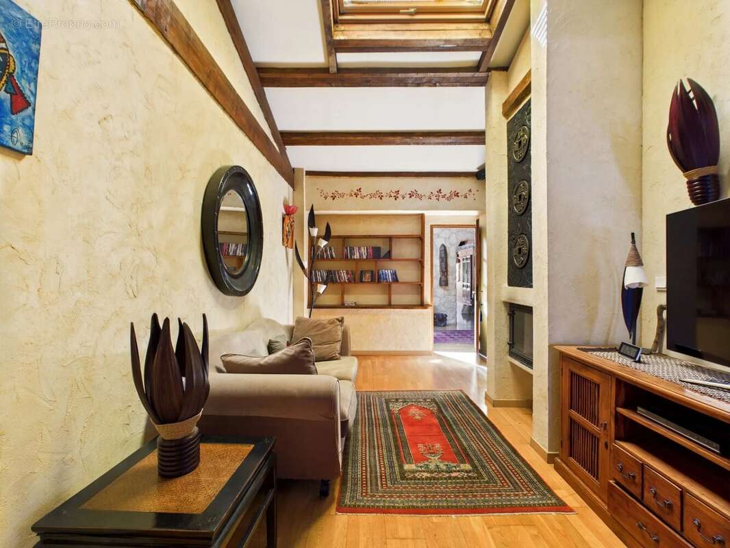 Maison à EGUILLES