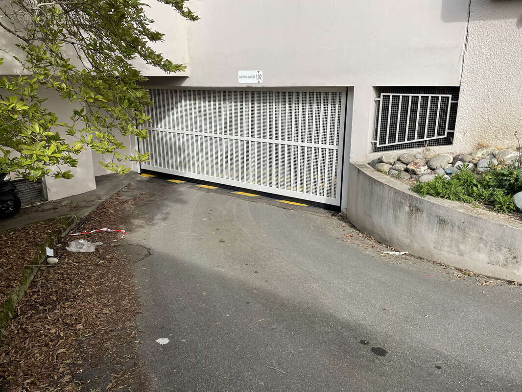 Parking à TARBES