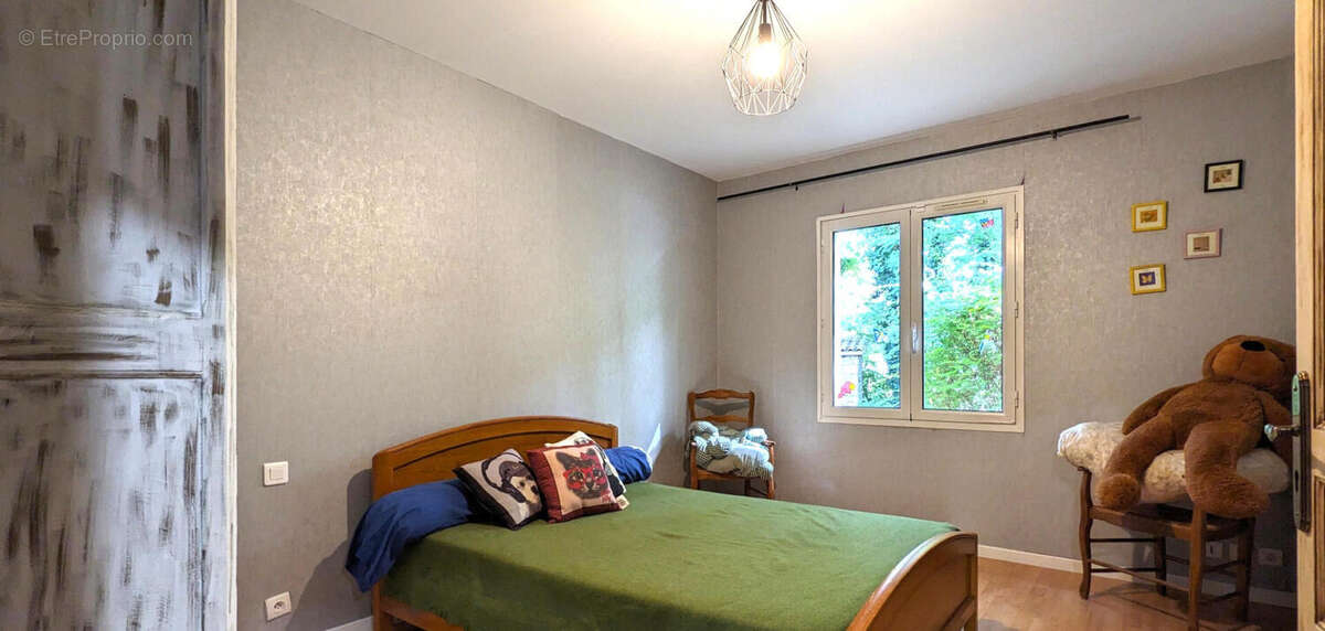 chambre - Maison à MAINE-DE-BOIXE