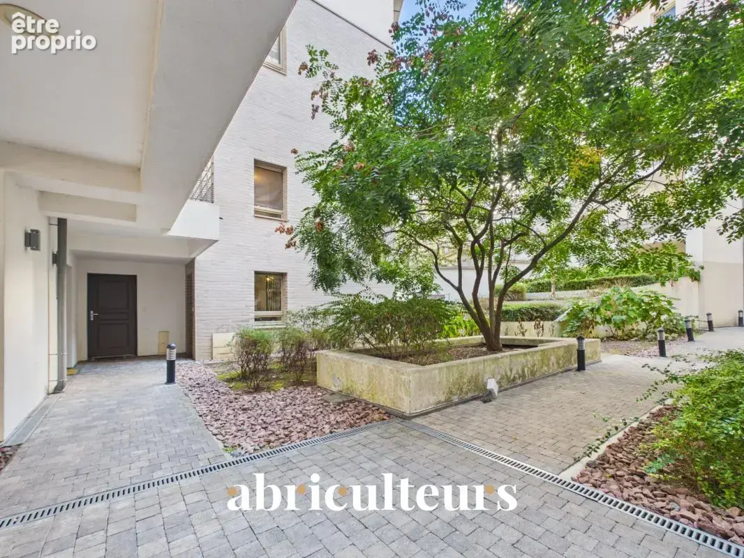 Appartement duplex avec terrasse, 2 parkings en vente à Eaubonne 95600 - photo 4