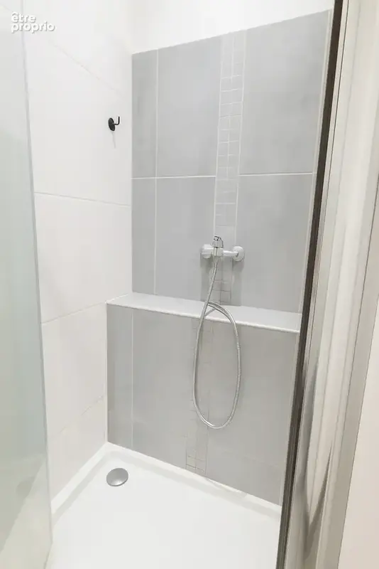 T2 de 44 m2 entièrement rénové - photo 6