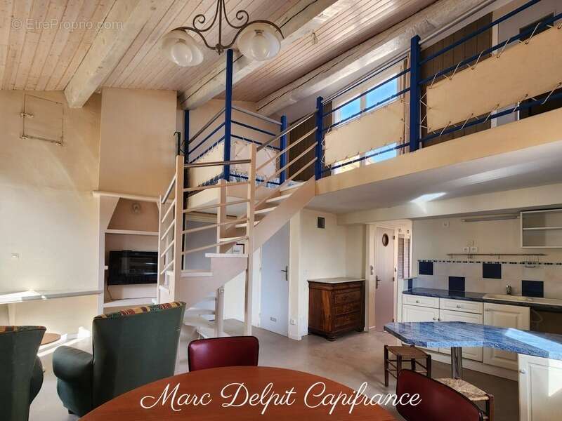 Maison de village 253 m² (169 m² habitables)+ garage + terrasse et mezzanine – Elne Centre historique – Idéal investisseur ou fa - photo 4