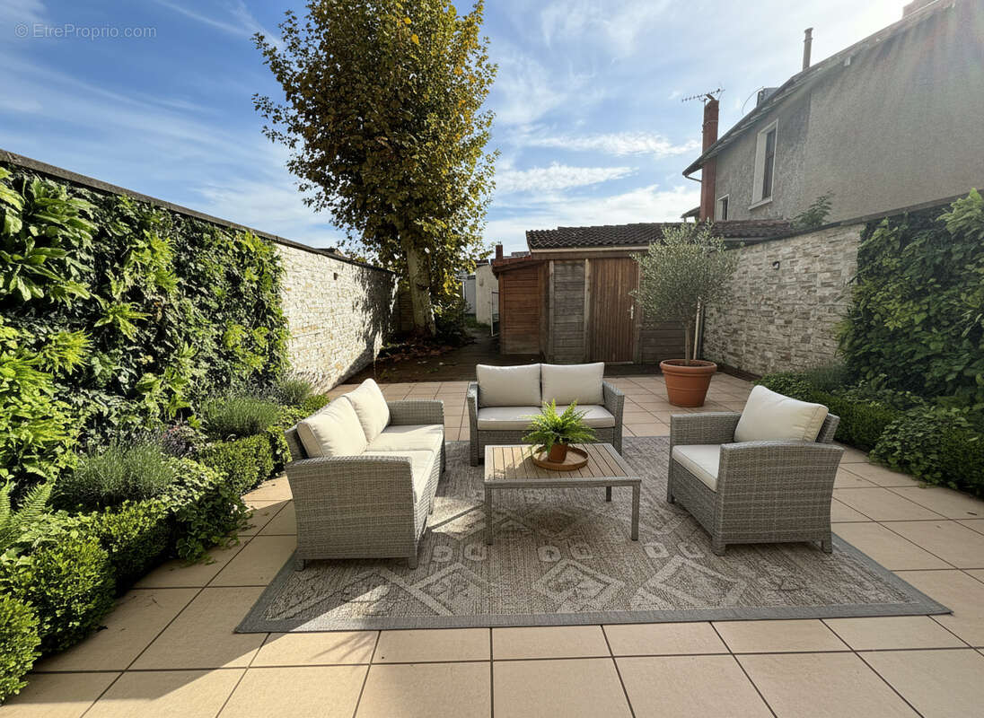 Appartement à DARDILLY