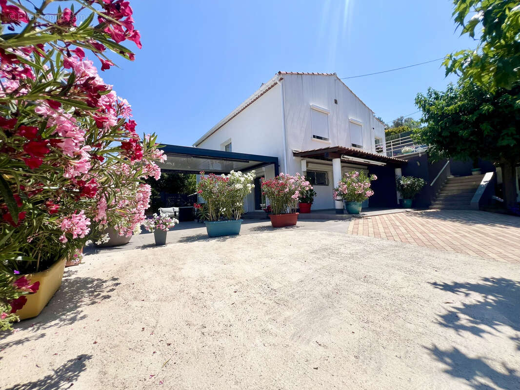 Maison à LA PENNE-SUR-HUVEAUNE