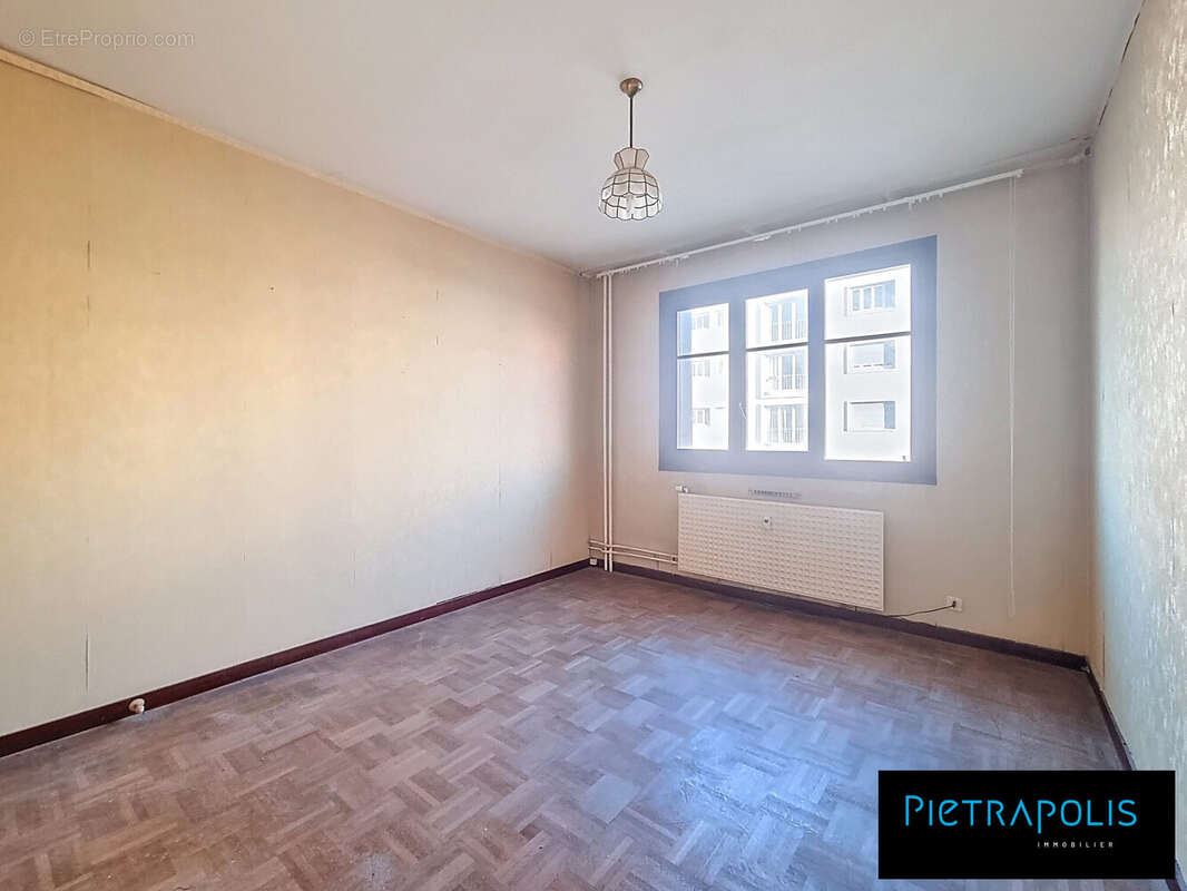 Appartement à LYON-7E