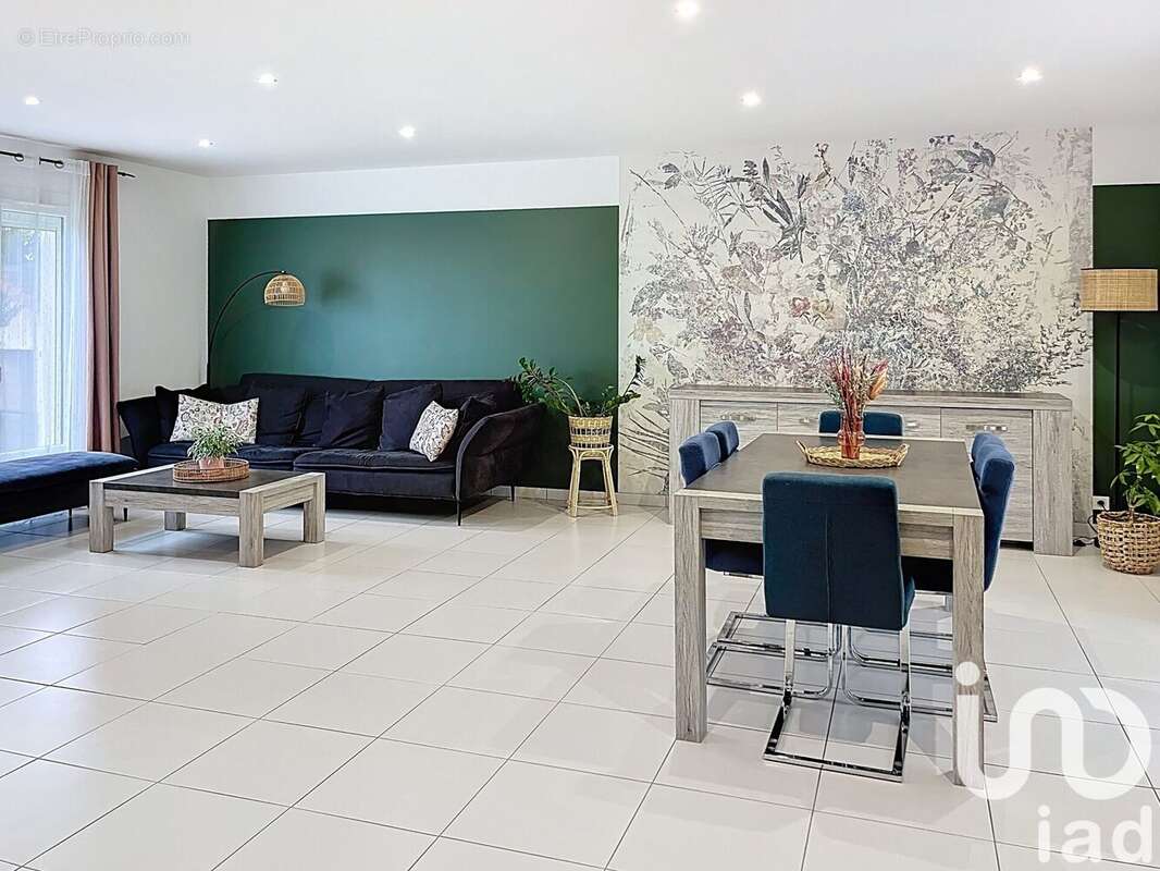 Photo 3 - Maison à CHATELLERAULT