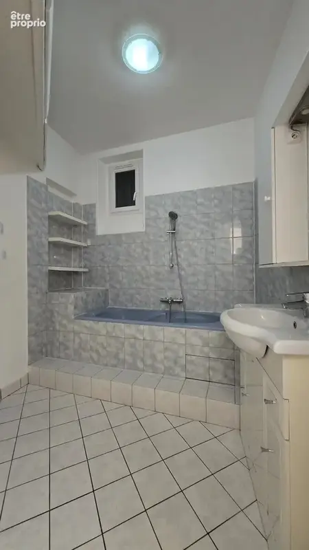 À vendre – 3 pièces – charme de l’ancien – 2 chambres – cave - photo 8