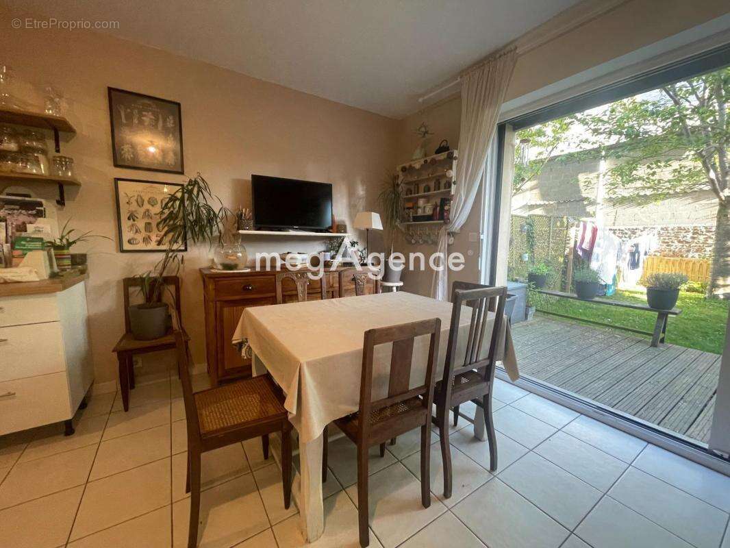 Maison à DOL-DE-BRETAGNE